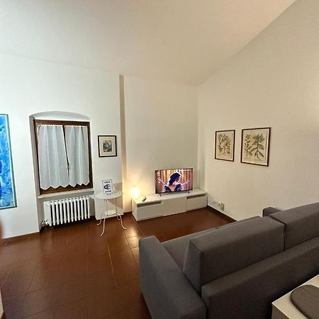 Dreaming Borgo Roma Apartment เวโรนา ภายนอก รูปภาพ