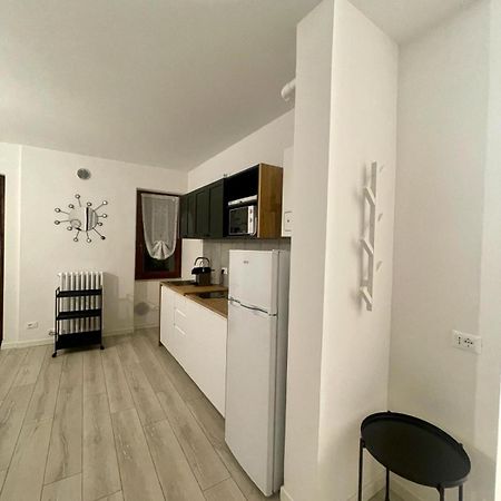 Dreaming Borgo Roma Apartment เวโรนา ภายนอก รูปภาพ