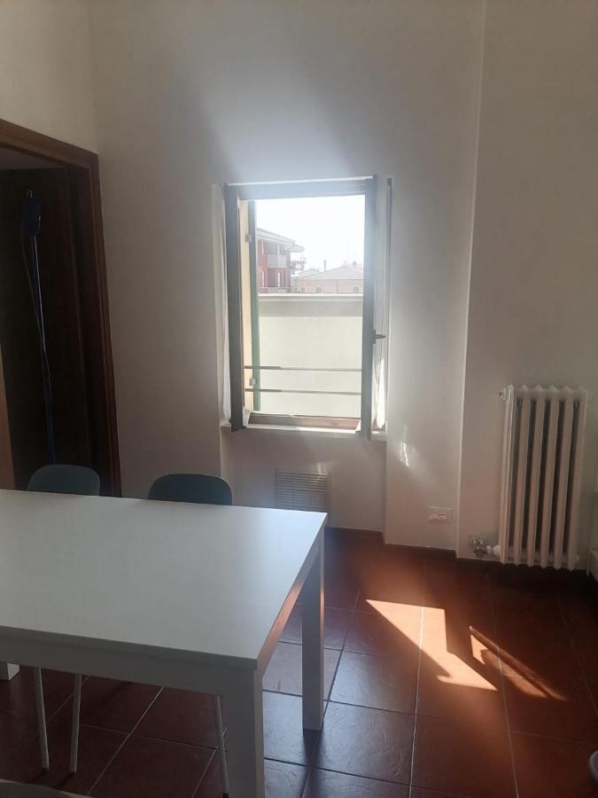 Dreaming Borgo Roma Apartment เวโรนา ภายนอก รูปภาพ