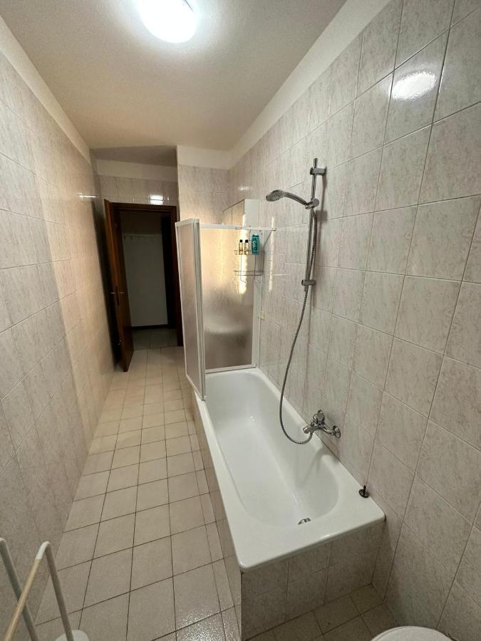 Dreaming Borgo Roma Apartment เวโรนา ภายนอก รูปภาพ