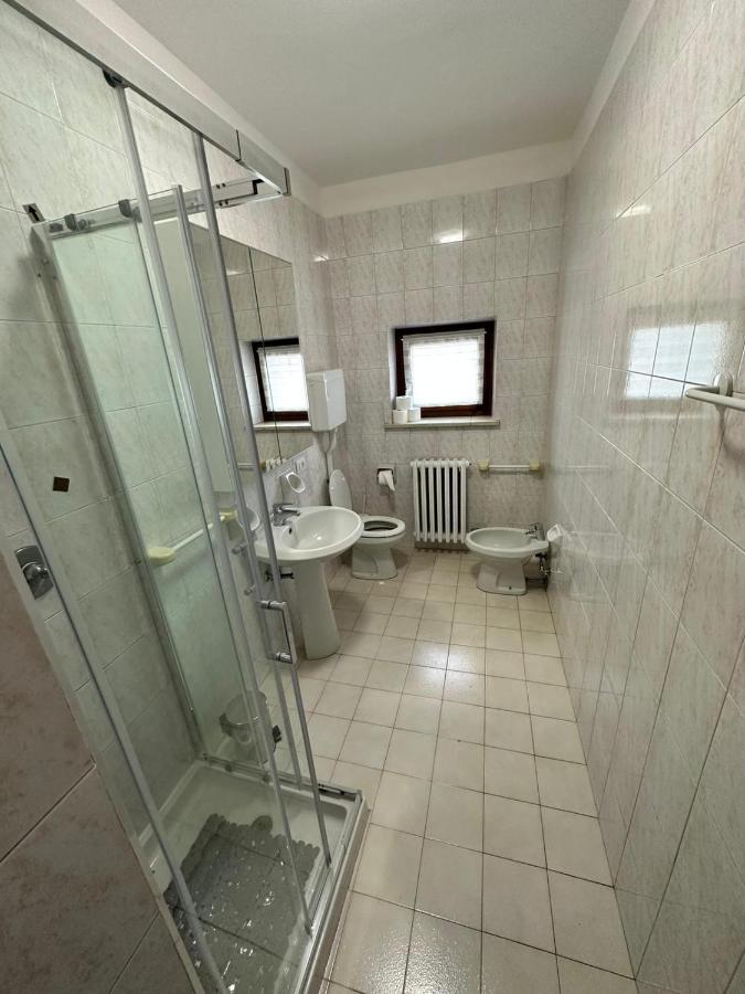Dreaming Borgo Roma Apartment เวโรนา ภายนอก รูปภาพ