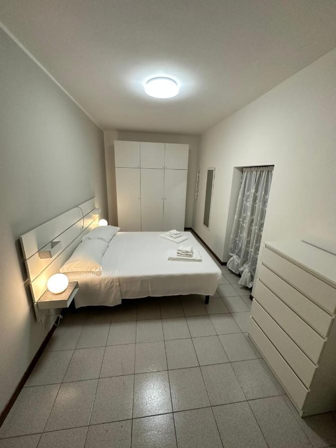 Dreaming Borgo Roma Apartment เวโรนา ภายนอก รูปภาพ