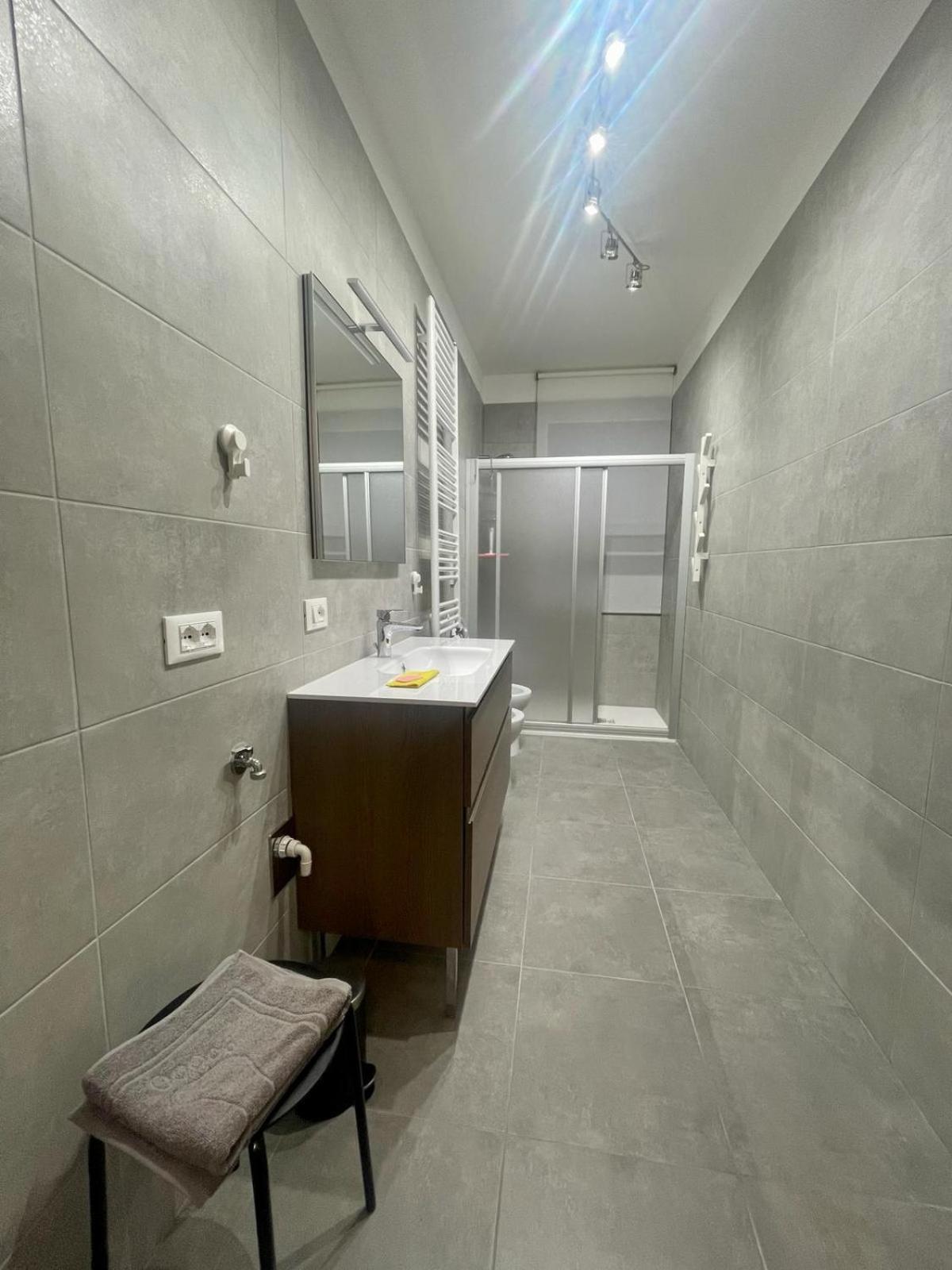 Dreaming Borgo Roma Apartment เวโรนา ภายนอก รูปภาพ